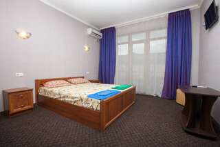 Гостиница Гостевой дом Эдие Судак-0