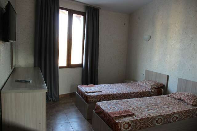 Гостиница Гостевой дом Эдие Судак-10